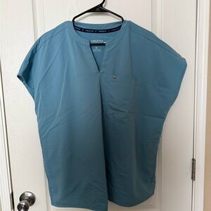 Fabletics Women's Blue Scrub Top